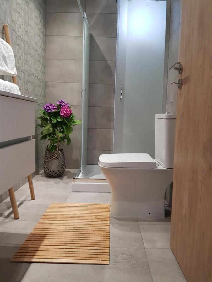 ארכאנגלוס Galazia Thea Apartments מראה חיצוני תמונה